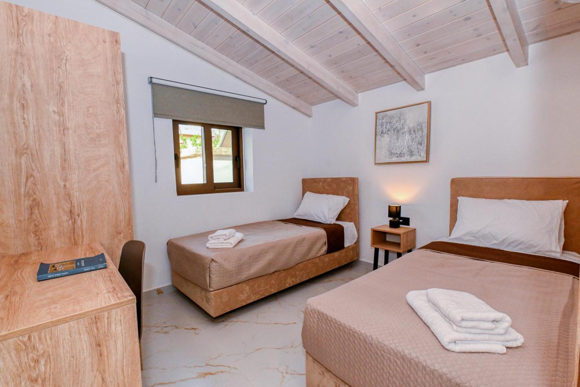 Appartement Eagle Bay Loft à Kíssamos Extérieur photo