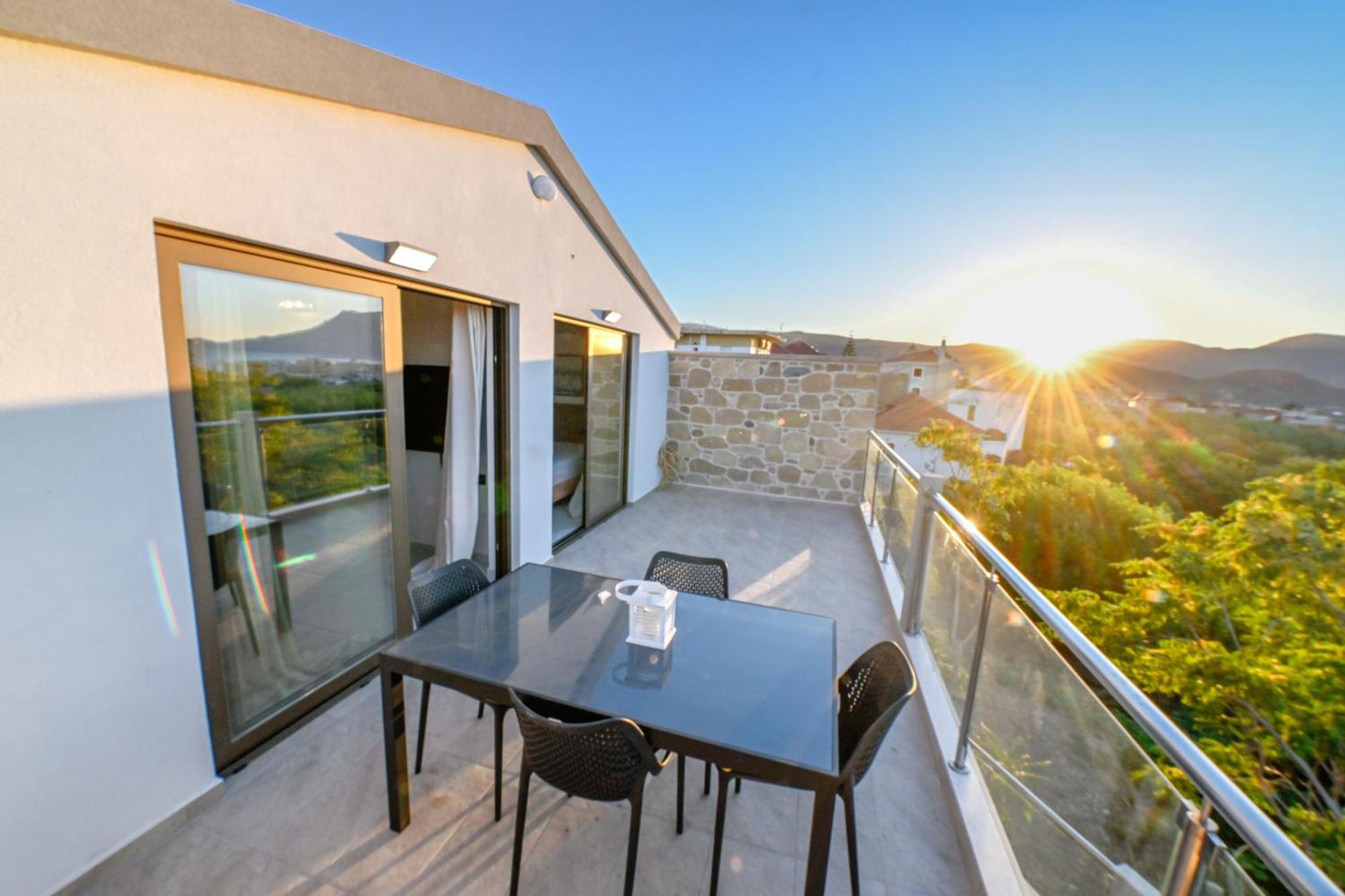 Appartement Eagle Bay Loft à Kíssamos Extérieur photo
